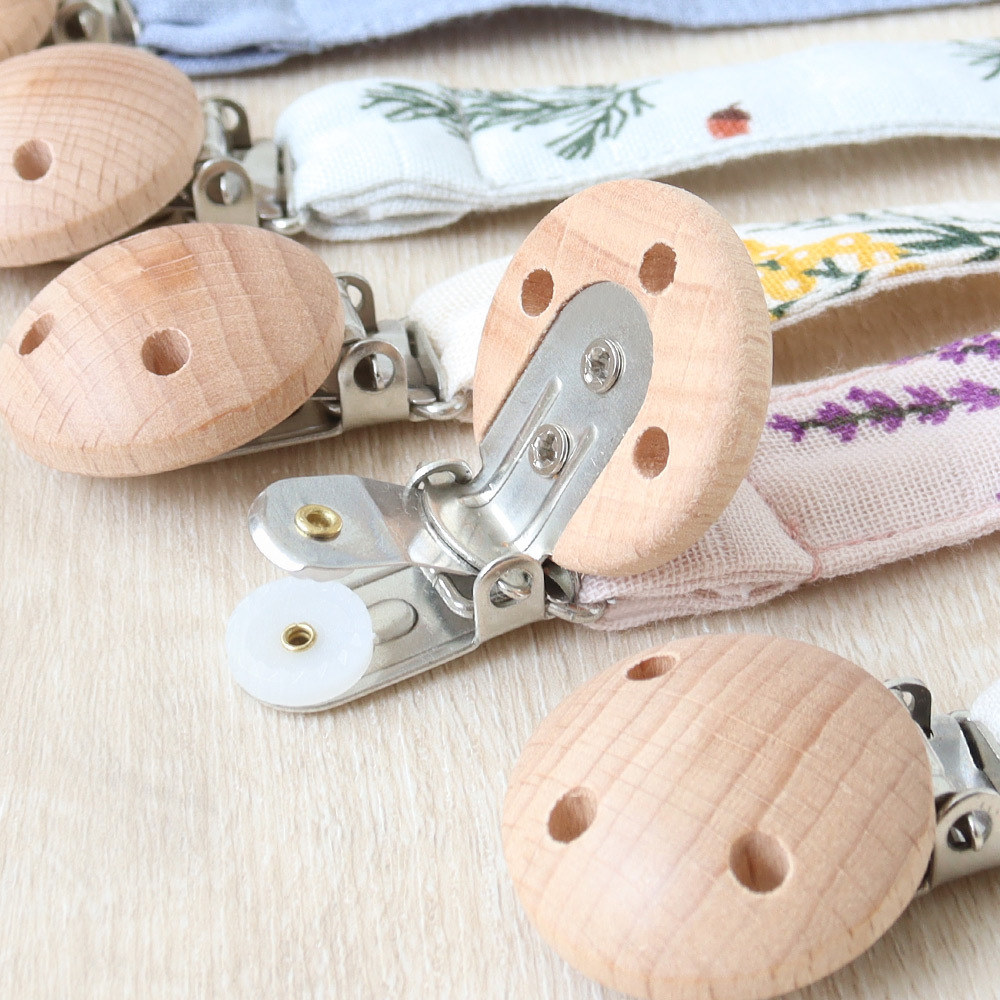 Baby Wooden Pacifier Clip