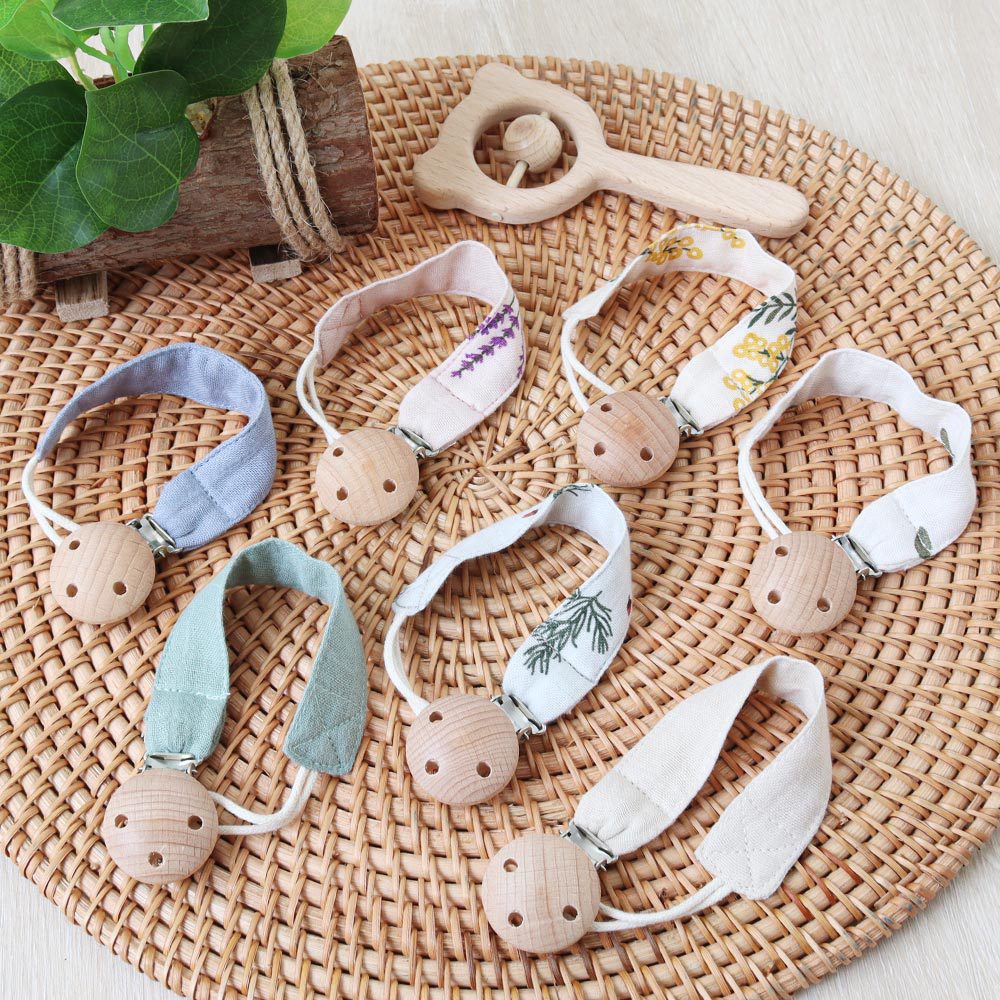 Baby Wooden Pacifier Clip